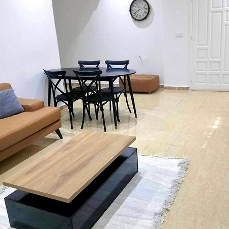 Nice Stay 2 Bedrooms Jardins De Carthage Le Kram Exterior foto